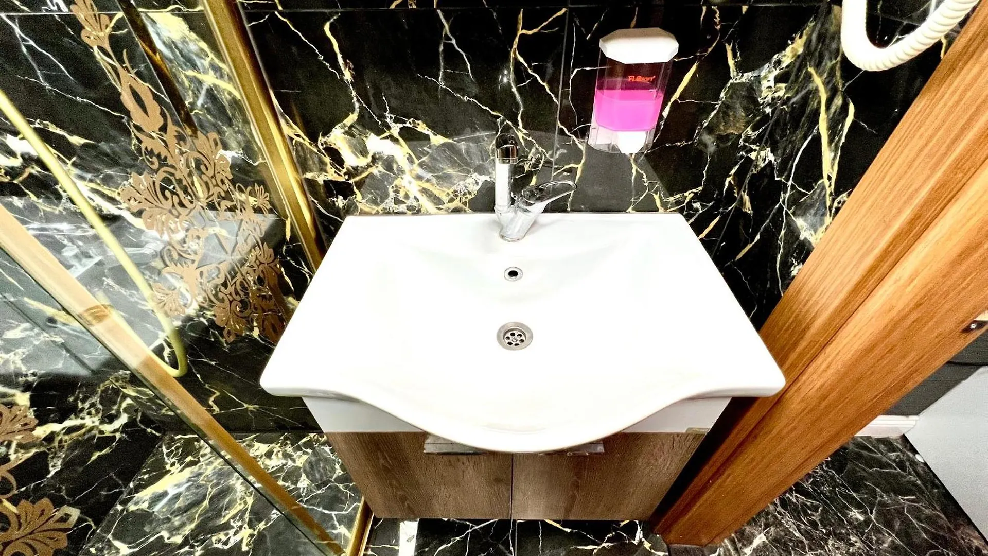 איסטמבול Levent Palace Otel
